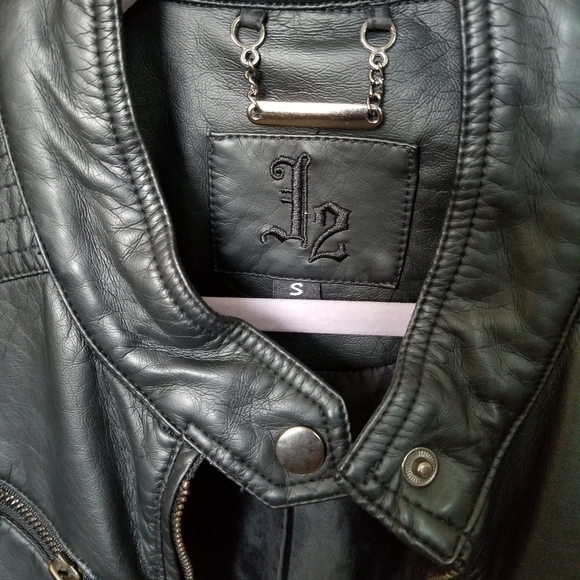 Jacket - Picture 2 of 4